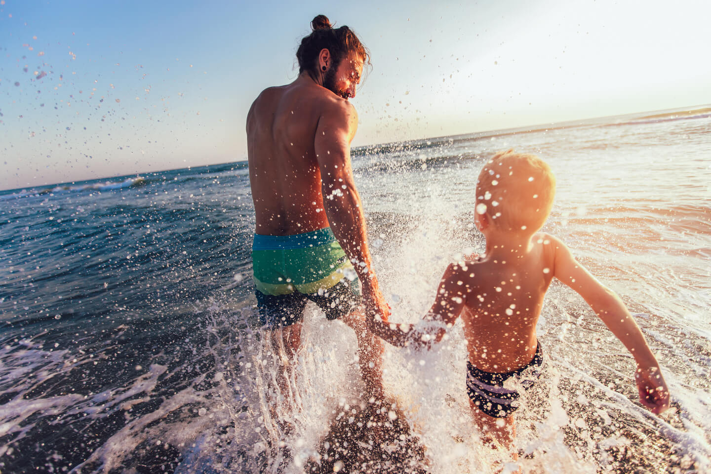 Malha praia masculina: como escolher tecido para moda praia homem